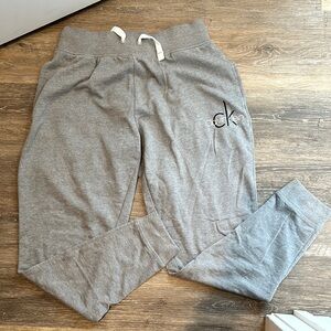 Calvin Klein women’s Gray Joggers